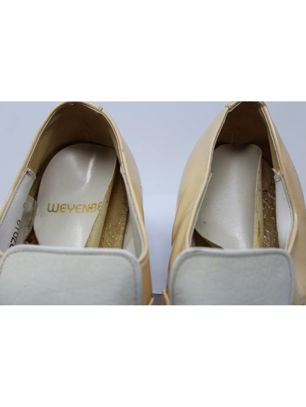 Vintage Weyenburg Men's Two Tone White & Cream Loafers Leather Shoes Size 8.5 D